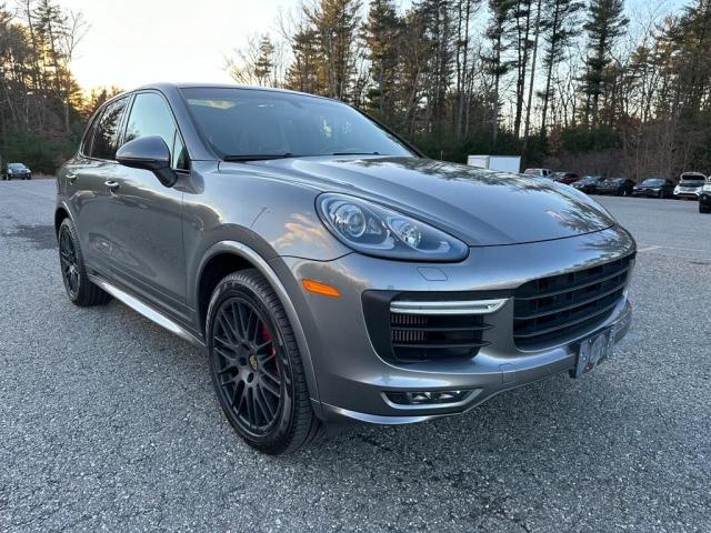 2016 PORSCHE CAYENNE GTS 2016 image