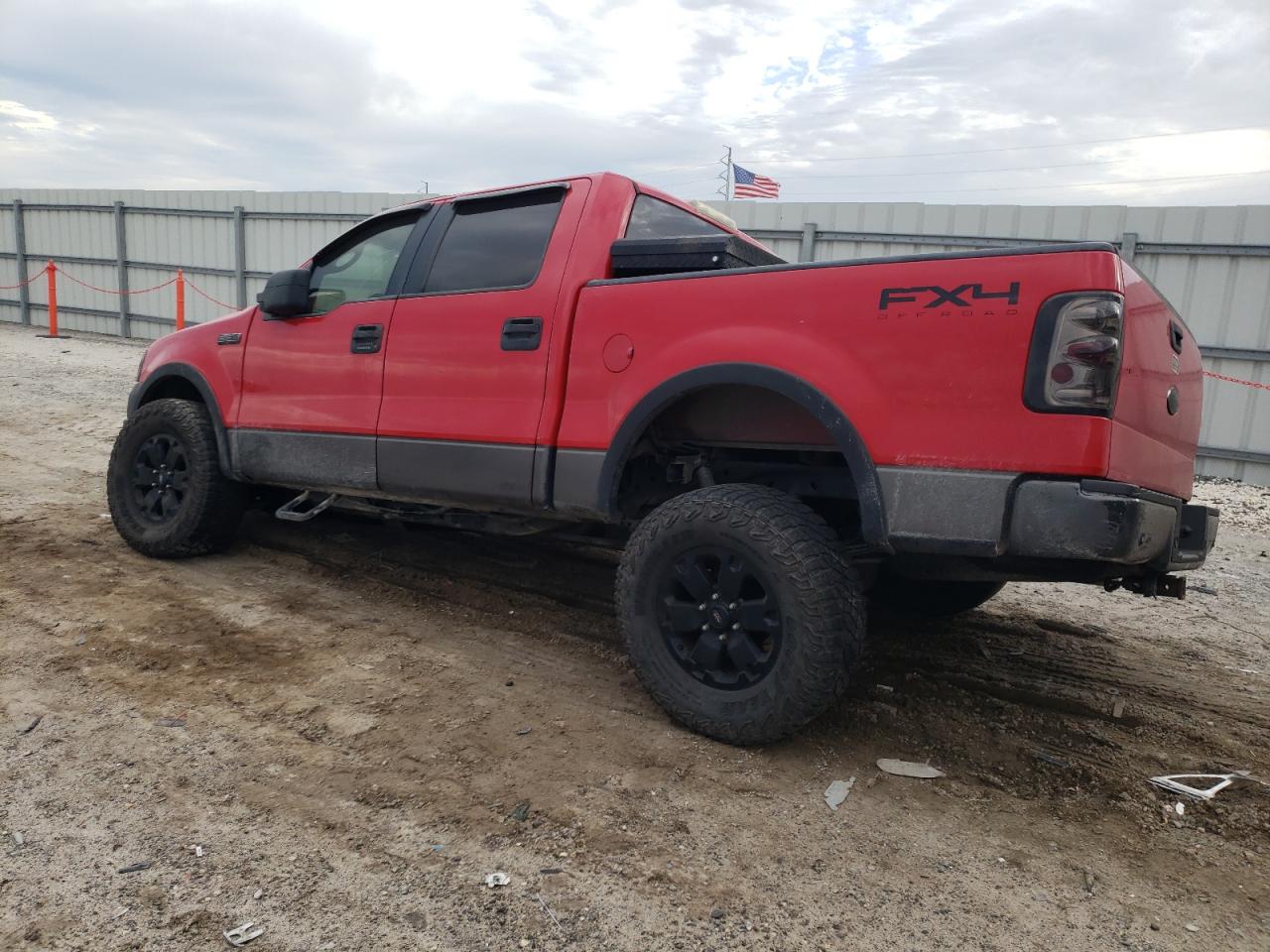 Image 2 of 2005 FORD F150 SUPERCREW 2005 with VIN 1FTPW14575FB74502