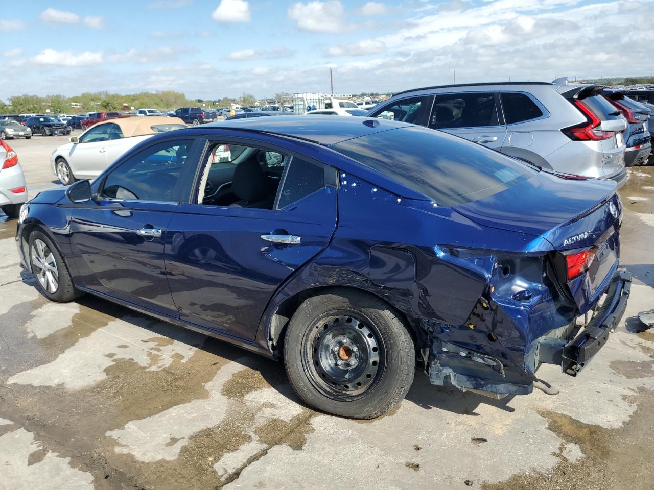 Obraz 2 z 2019 NISSAN ALTIMA S 2019 z VIN 1N4BL4BV0KC230337