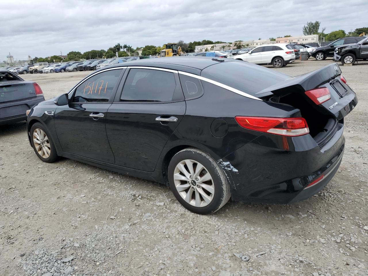 Obraz 2 z 2016 KIA OPTIMA LX 2016 z VIN 5XXGT4L38GG017818