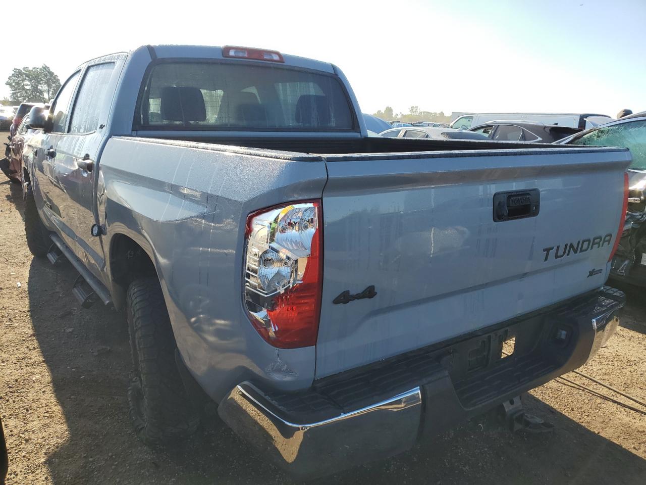 Obraz 2 z 2019 TOYOTA TUNDRA CREWMAX SR5 2019 z VIN 5TFDW5F18KX869016