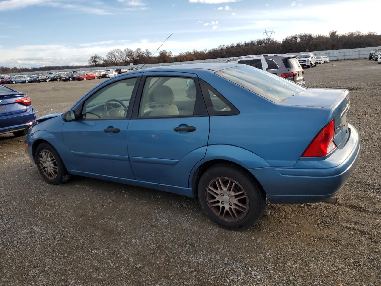 Image 2 of 2000 FORD FOCUS ZTS 2000 with VIN 1FAFP3835YW253979