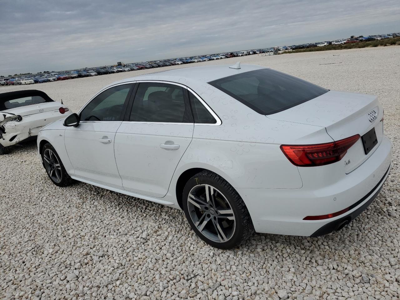 Изображение 2 2017 AUDI A4 PREMIUM PLUS 2017 с VIN WAULNAF45HN018455