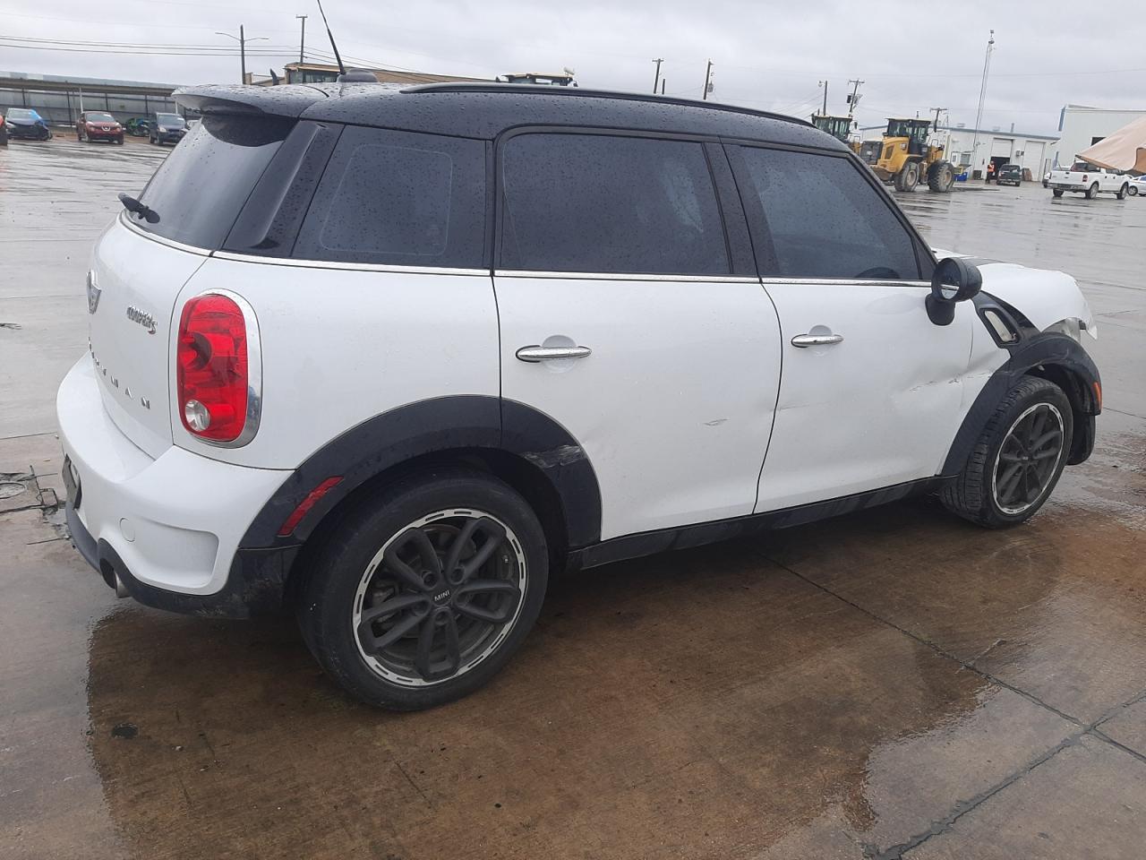 Image 3 of 2015 MINI COOPER S COUNTRYMAN 2015 with VIN WMWZC3C52FWT02335