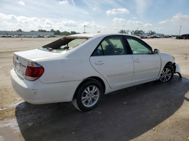Image 3 of 2005 TOYOTA CAMRY LE 2005 with VIN 4T1BF32KX5U609597