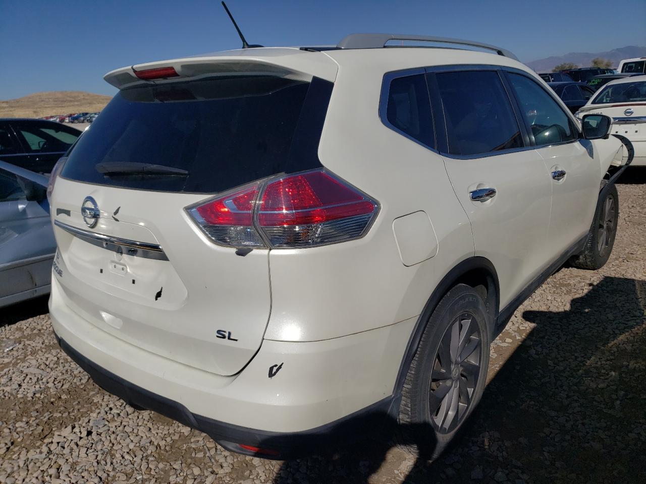 Image 3 of 2016 NISSAN ROGUE S 2016 with VIN 5N1AT2MTXGC880981