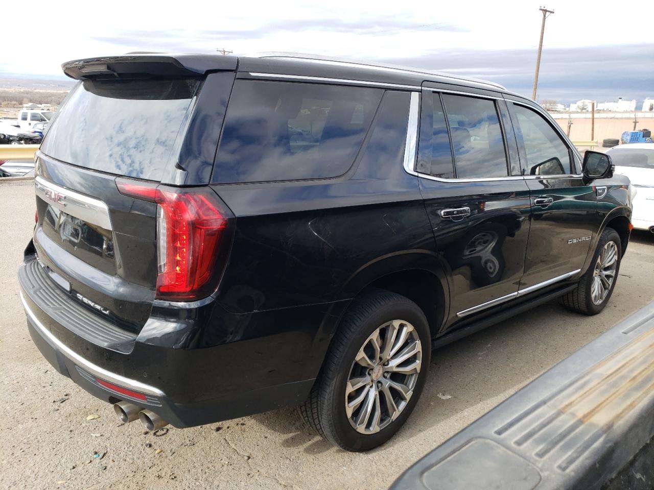 Obraz 3 z 2021 GMC YUKON DENALI 2021 z VIN 1GKS2DKL7MR318186
