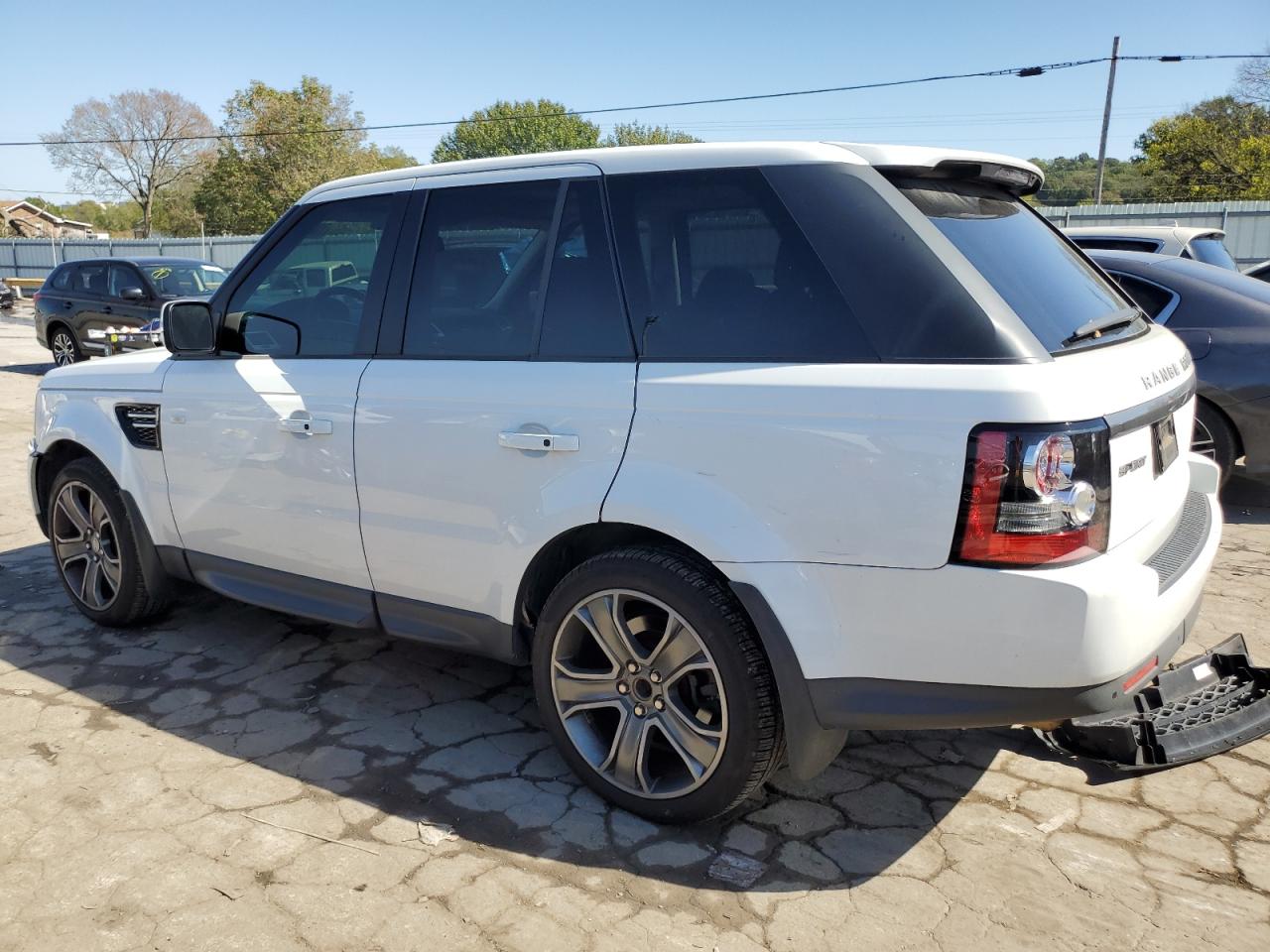 Image 2 of 2012 LAND ROVER RANGE ROVER SPORT HSE 2012 with VIN SALSF2D43CA759040