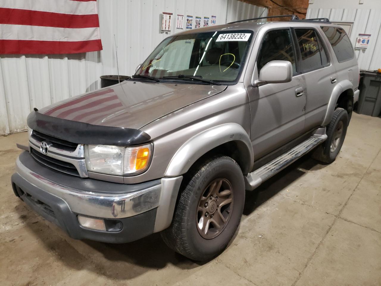 Image 2 of 2002 TOYOTA 4RUNNER SR5 2002 with VIN JT3HN86R320386753