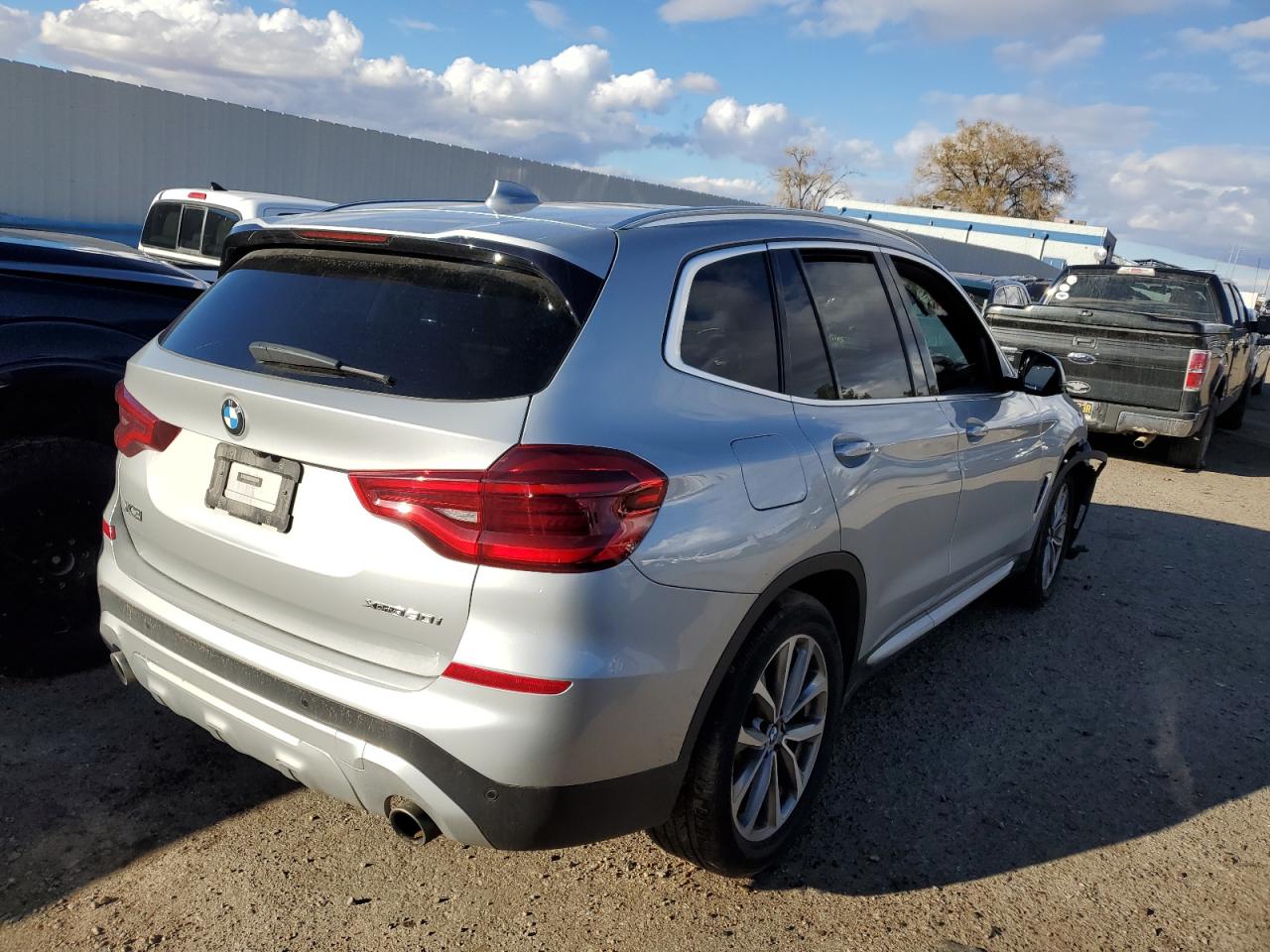 Изображение 3 2019 BMW X3 XDRIVE30I 2019 с VIN 5UXTR9C58KLP82840