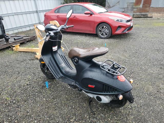 Image 3 of 2016 VESPA 946  2016 with VIN ZAPM808G0G5000572