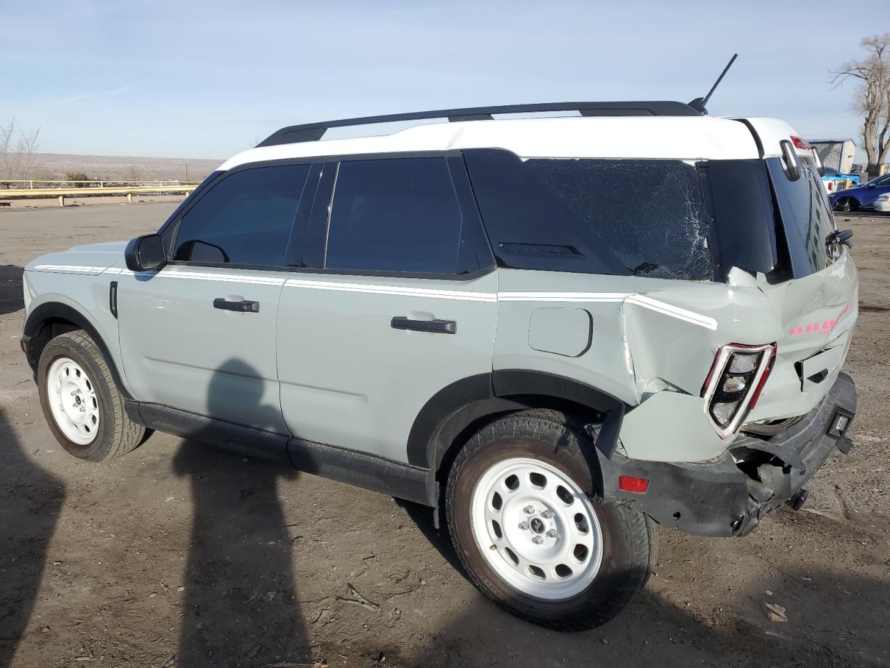 Image 2 of 2023 FORD BRONCO SPORT HERITAGE 2023 with VIN 3FMCR9G6XPRD80262