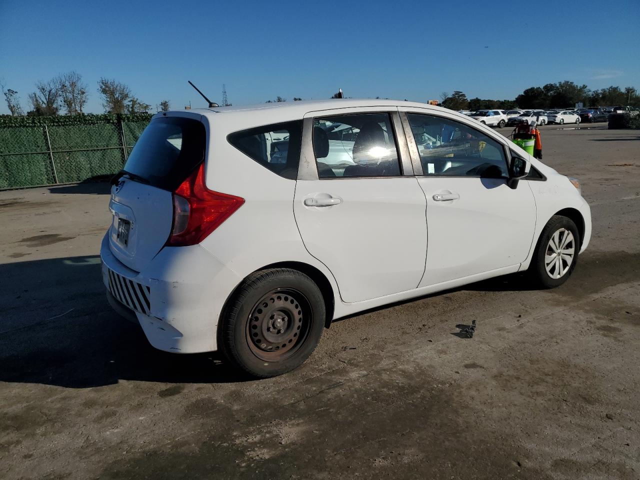 Image 3 of 2017 NISSAN VERSA NOTE S 2017 with VIN 3N1CE2CPXHL364267