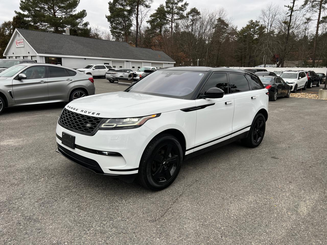 Изображение 1 2018 LAND ROVER RANGE ROVER VELAR S 2018 с VIN SALYB2RX1JA743859