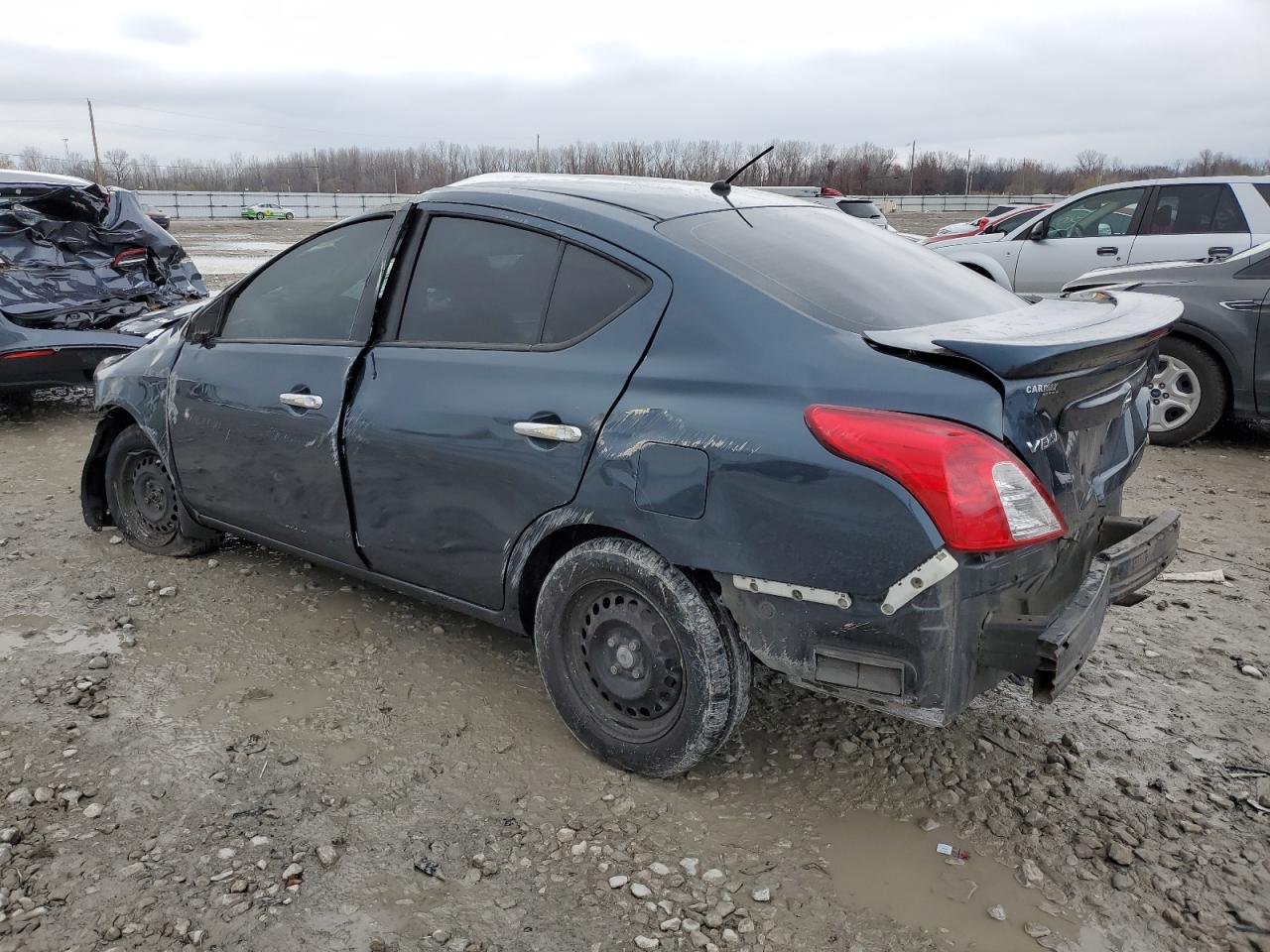 Obraz 2 z 2017 NISSAN VERSA S 2017 z VIN 3N1CN7AP3HL864206