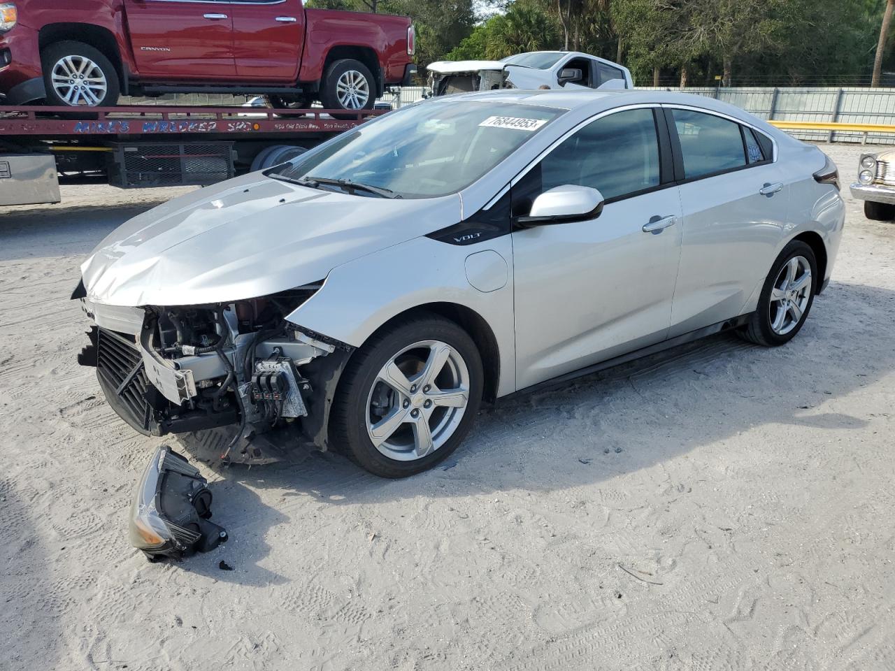 Изображение 1 2017 CHEVROLET VOLT LT 2017 с VIN 1G1RA6S59HU167969