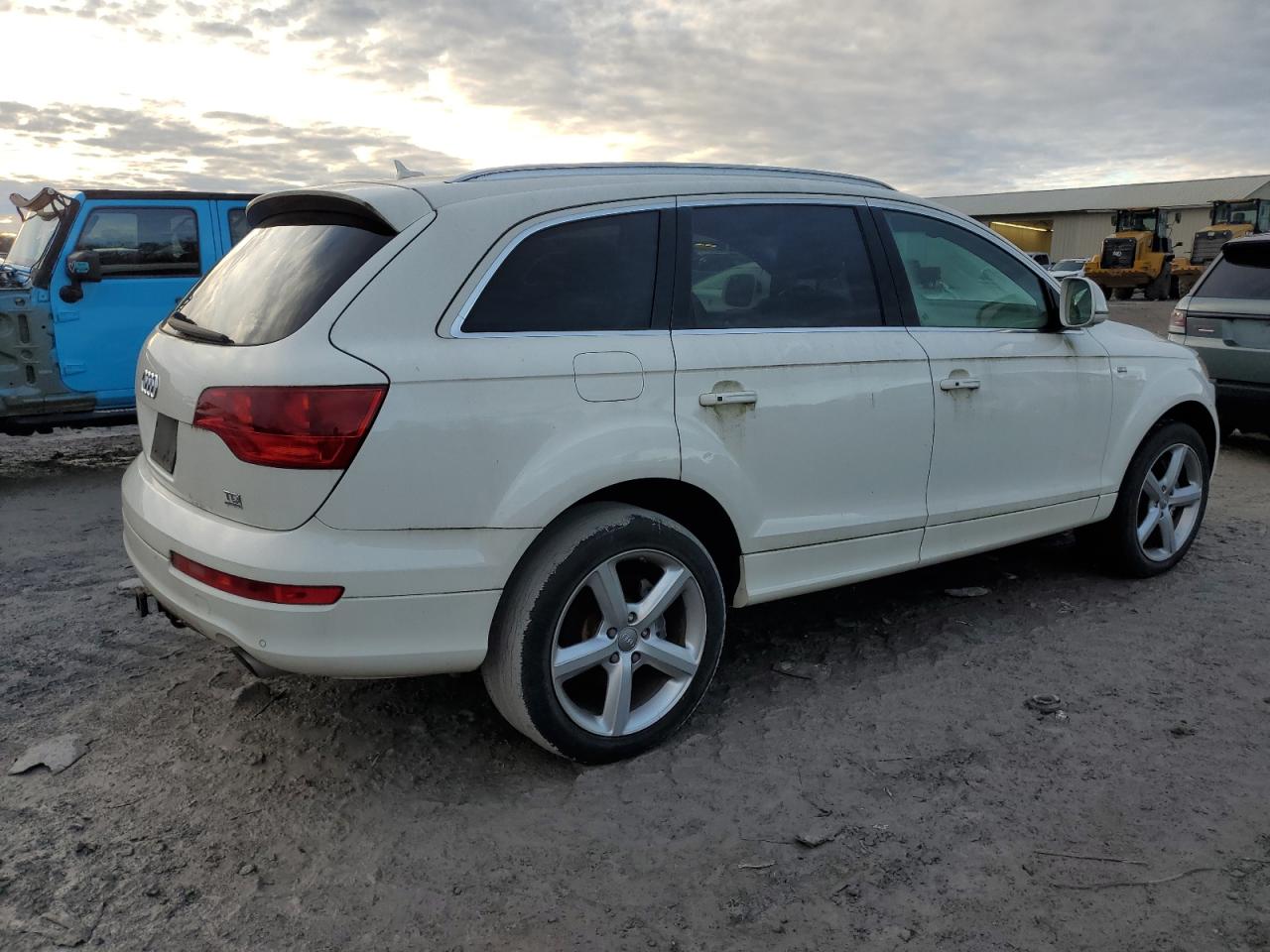 Image 3 of 2009 AUDI Q7 TDI S-LINE 2009 with VIN WA1CM74L69D034829