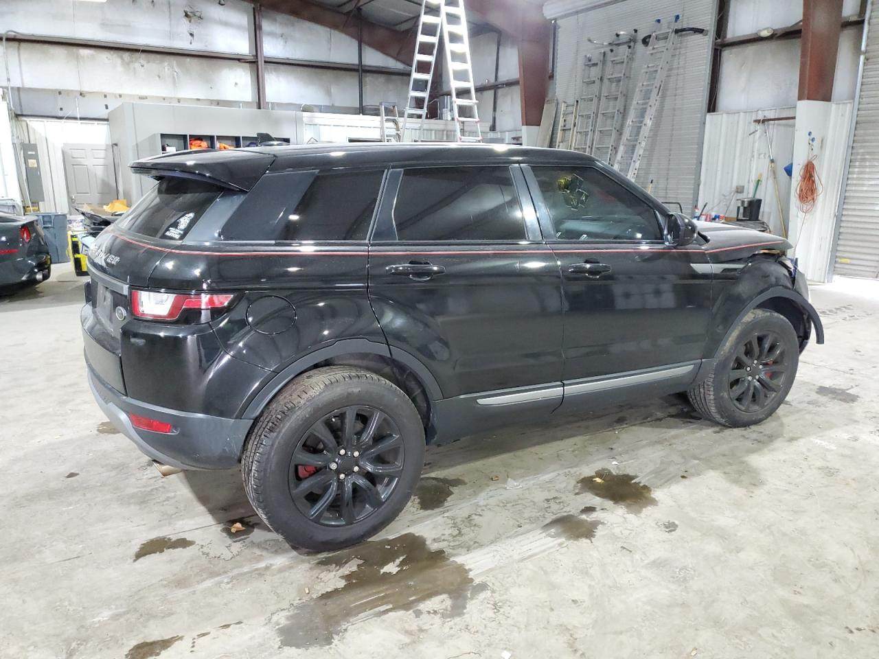 Image 3 of 2016 LAND ROVER RANGE ROVER EVOQUE SE 2016 with VIN SALVP2BG8GH164527