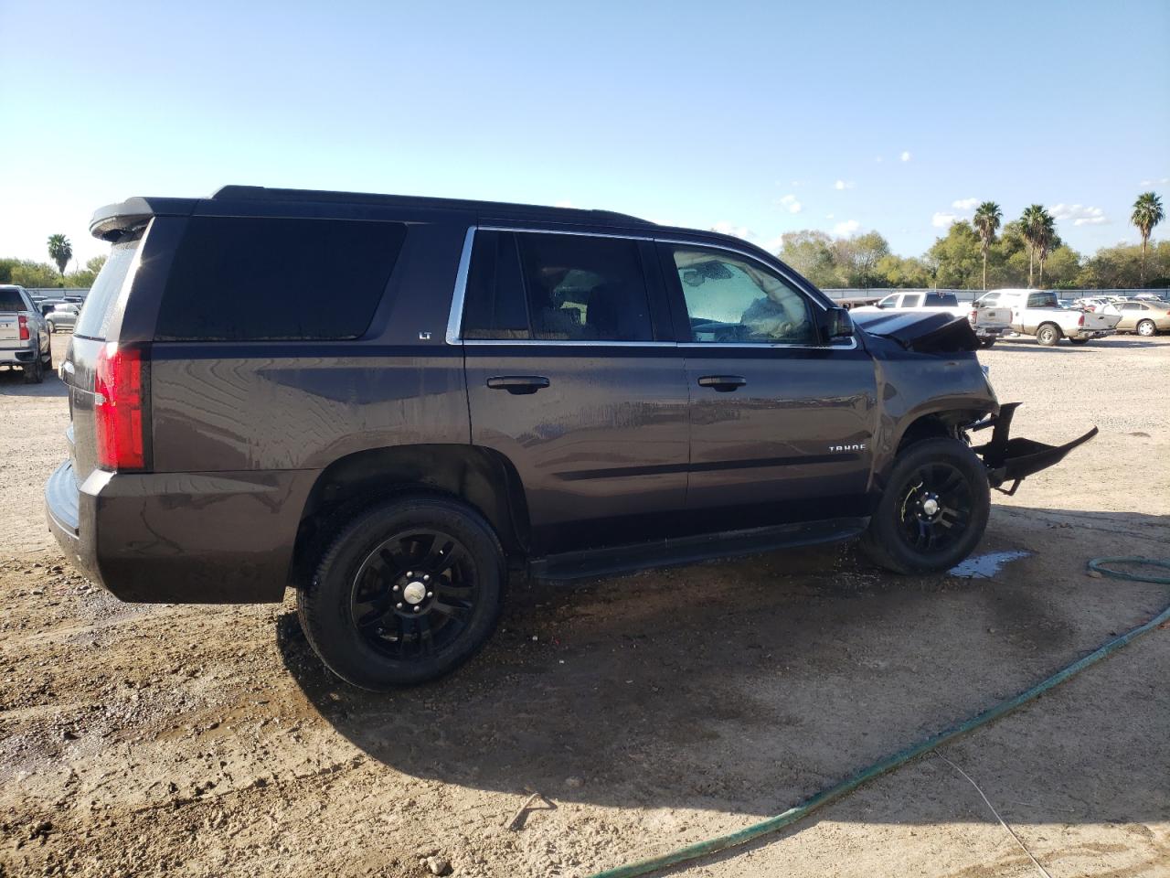 Изображение 3 2018 CHEVROLET TAHOE K1500 LT 2018 с VIN 1GNSKBKC5JR277673