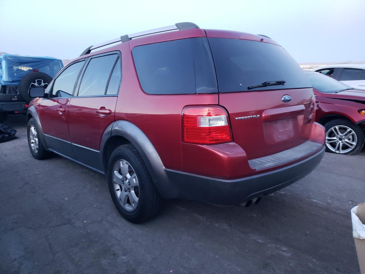 Image 2 of 2006 FORD FREESTYLE SEL 2006 with VIN 1FMZK02136GA57070