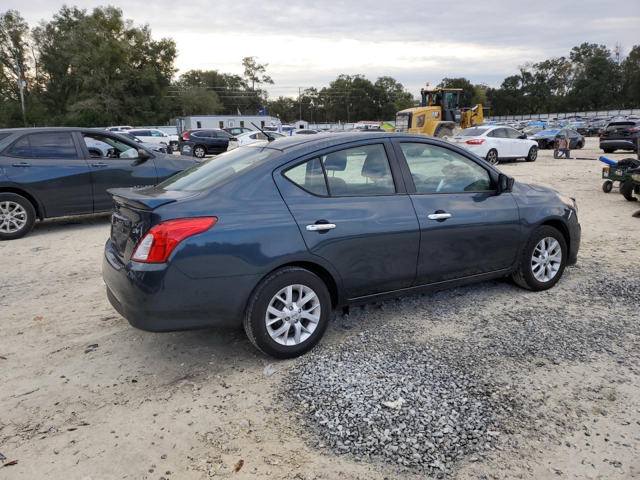 Obraz 3 z 2016 NISSAN VERSA S 2016 z VIN 3N1CN7AP3GL904850