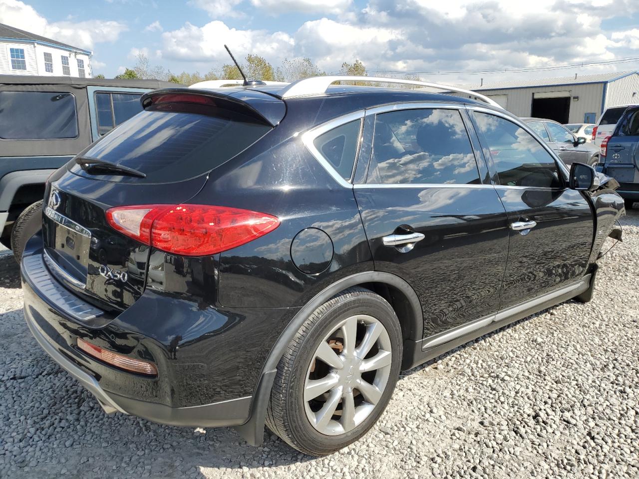 Obraz 3 z 2017 INFINITI QX50  2017 z VIN JN1BJ0RR4HM411724