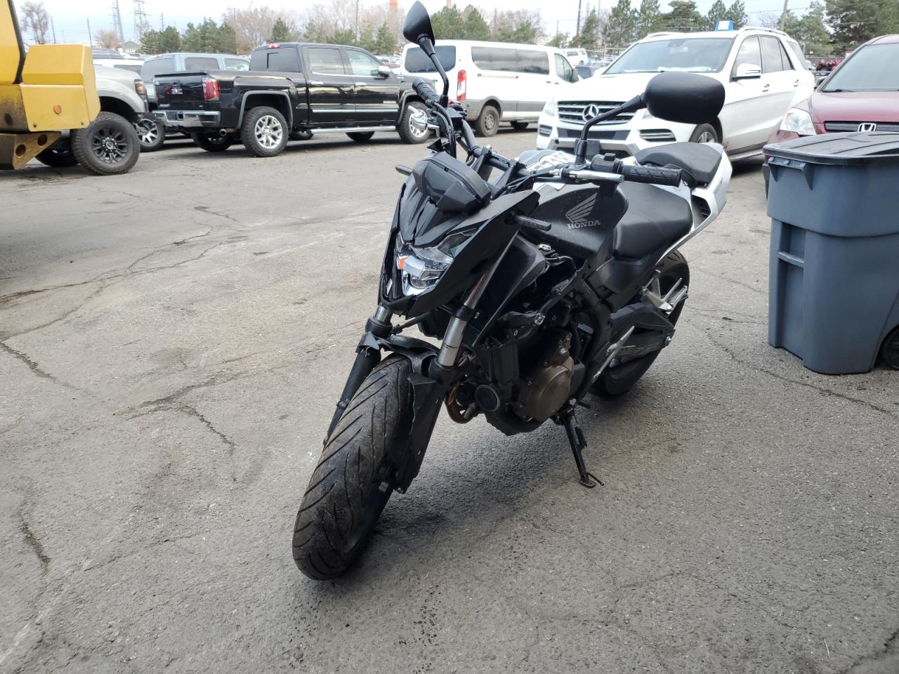 Obraz 2 z 2016 HONDA CB500 F 2016 z VIN MLHPC4566G5300503