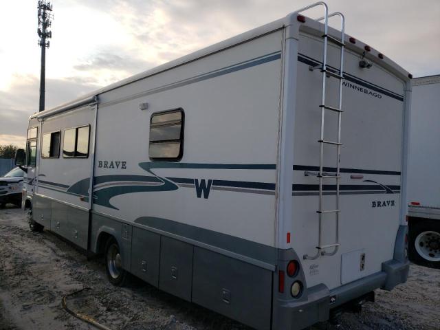 Image 3 of 2004 WORKHORSE CUSTOM CHASSIS MOTORHOME CHASSIS W22 2004 with VIN 5B4MP67GX33372649