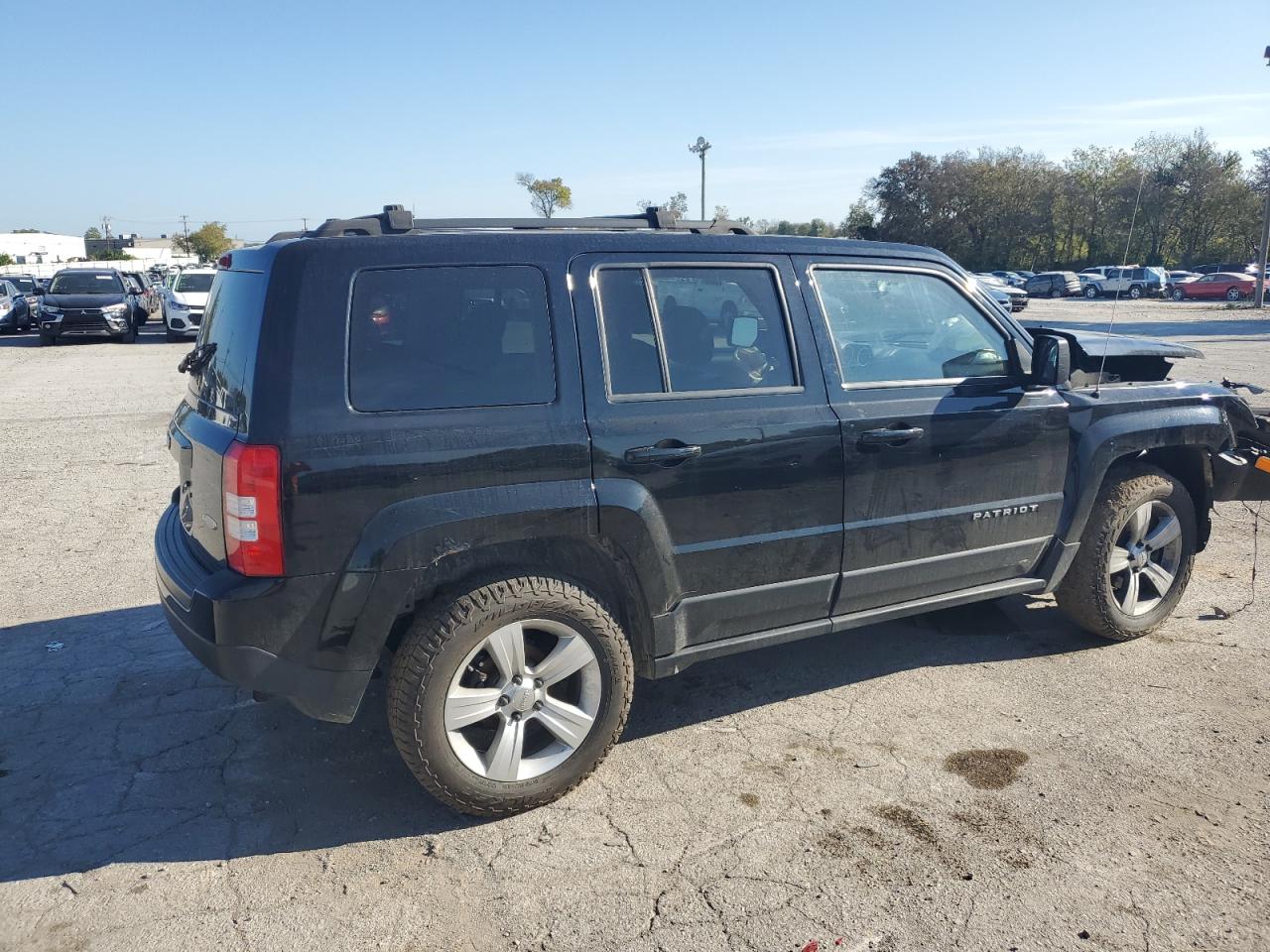 Obraz 3 z 2013 JEEP PATRIOT LATITUDE 2013 z VIN 1C4NJRFB6DD125695