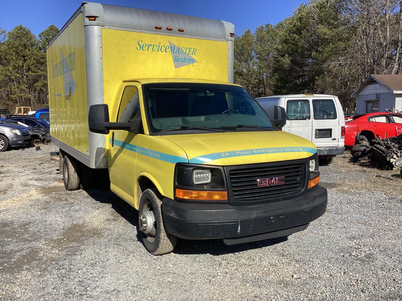 2014 GMC SAVANA CUTAWAY G3500 2014 image