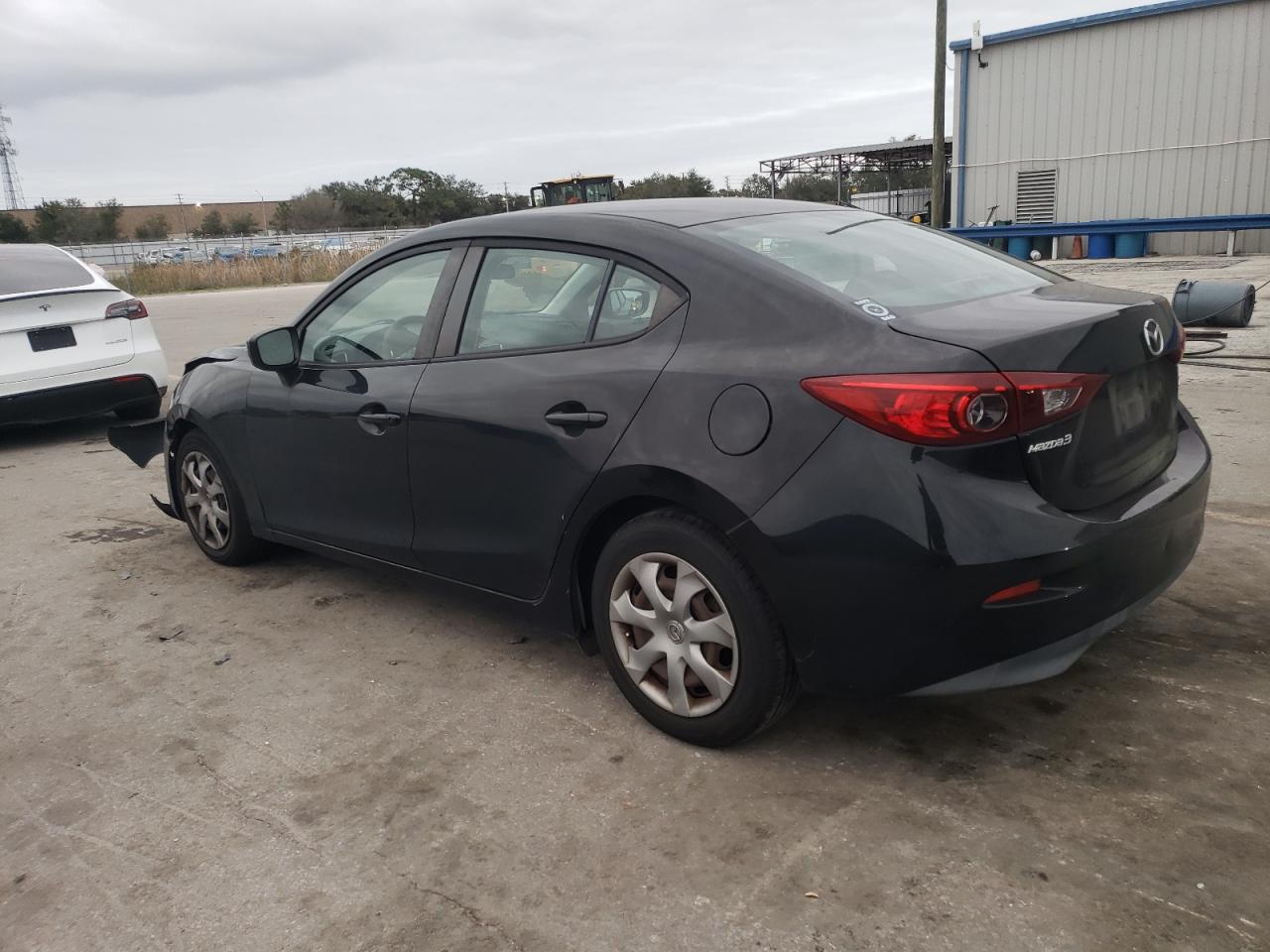 Obraz 2 z 2015 MAZDA 3 SPORT 2015 z VIN 3MZBM1U72FM159745