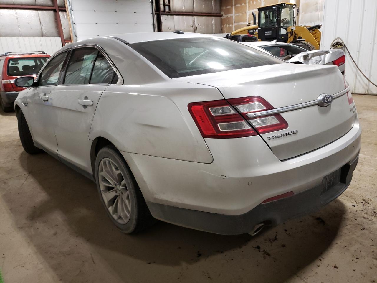 Изображение 2 2016 FORD TAURUS LIMITED 2016 с VIN 1FAHP2J83GG112992