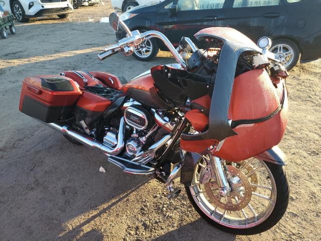 Изображение 1 2018 HARLEY-DAVIDSON FLTRXSE CVO ROAD GLIDE 2018 с VIN 1HD1TCL18JB960611
