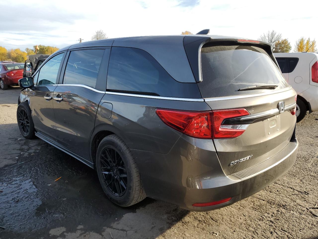 Image 2 of 2021 HONDA ODYSSEY EXL 2021 with VIN 5FNRL6H77MB019123