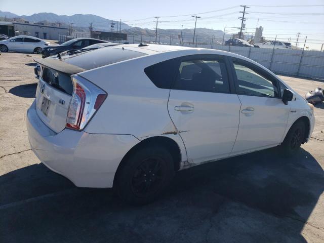 Image 3 of 2013 TOYOTA PRIUS  2013 with VIN JTDKN3DU7D5579733