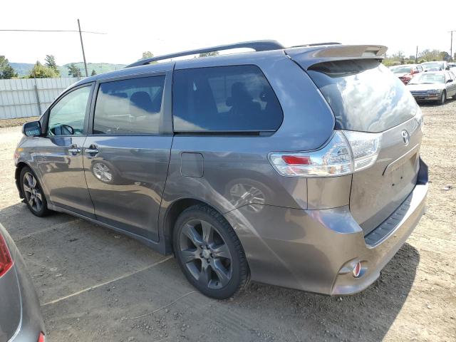 Изображение 2 2016 TOYOTA SIENNA SE 2016 с VIN 5TDXK3DCXGS765691