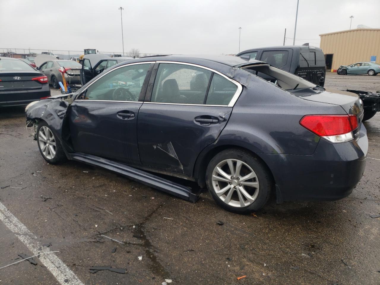 Изображение 2 2013 SUBARU LEGACY 2.5I LIMITED 2013 с VIN 4S3BMCK64D3032437