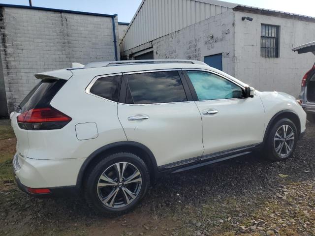 Obraz 3 z 2017 NISSAN ROGUE SV 2017 z VIN 5N1AT2MV8HC807143