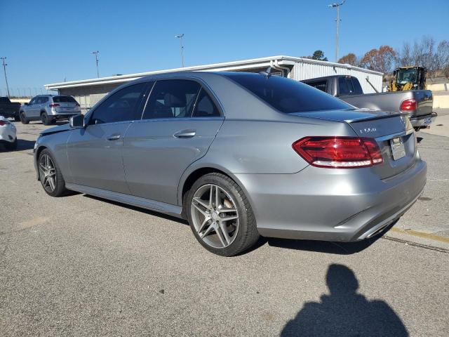 Obraz 2 z 2014 MERCEDES-BENZ E 550 4MATIC 2014 z VIN WDDHF9BB1EA898121