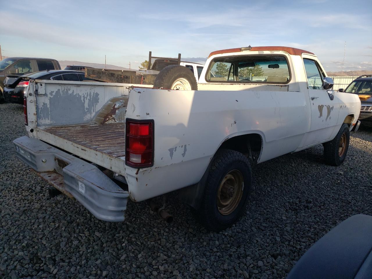 Изображение 3 1990 DODGE W-SERIES W200 1990 с VIN 1B7KM26Z3LS697915