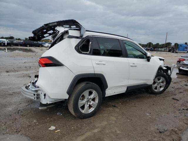 Obraz 3 z 2021 TOYOTA RAV4 XLE 2021 z VIN 2T3W1RFV3MW106183