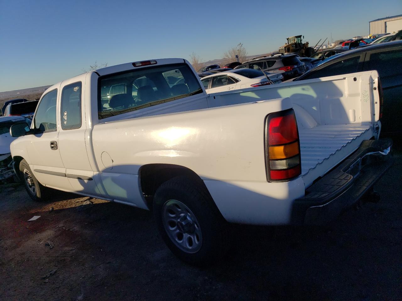 Image 2 of 2006 GMC NEW SIERRA C1500 2006 with VIN 1GTEC19V36Z261385