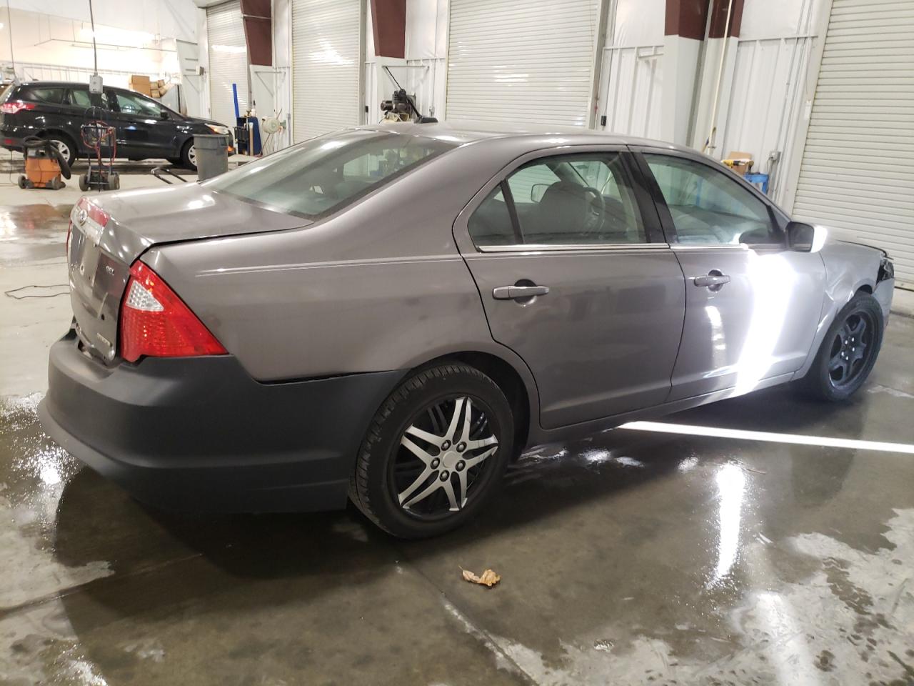 Obraz 3 z Ford Fusion Se 2010 z VIN 3FAHP0HA9AR396223
