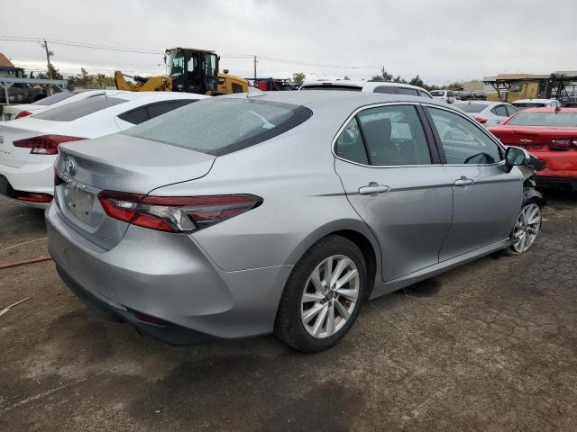 Image 3 of 2022 TOYOTA CAMRY LE 2022 with VIN 4T1C11AK9NU656418