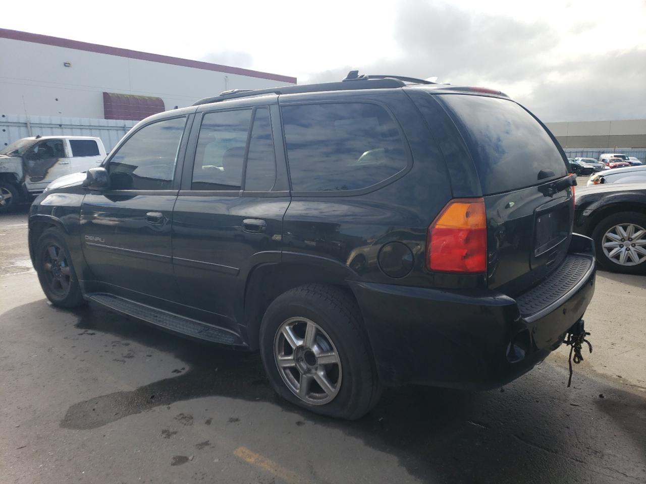 Obraz 2 z 2008 GMC ENVOY DENALI 2008 z VIN 1GKET63M682215496