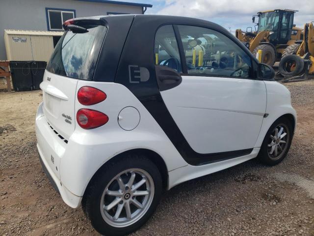 Obraz 3 z 2015 SMART FORTWO  2015 z VIN WMEEJ9AA9FK830361