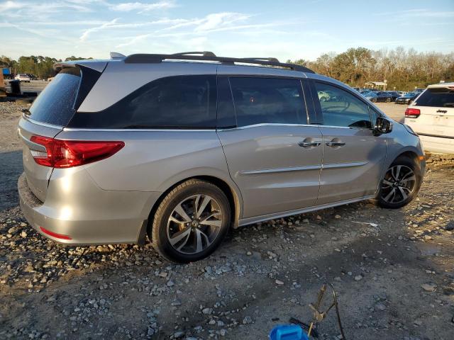 Image 3 of 2018 HONDA ODYSSEY ELITE 2018 with VIN 5FNRL6H9XJB077627