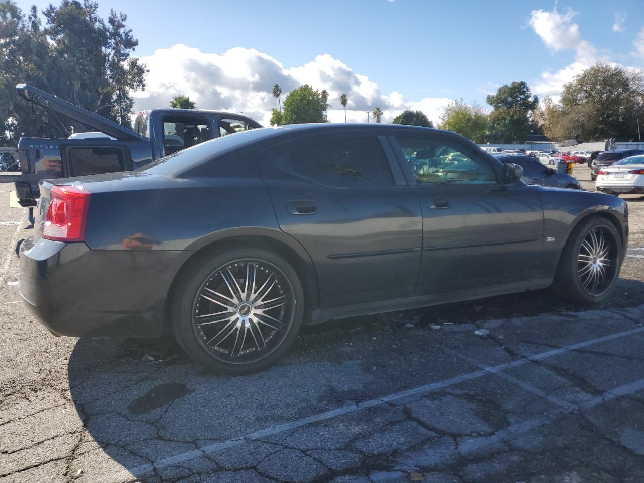 Image 3 of 2009 DODGE CHARGER SXT 2009 with VIN 2B3LA33V99H526057