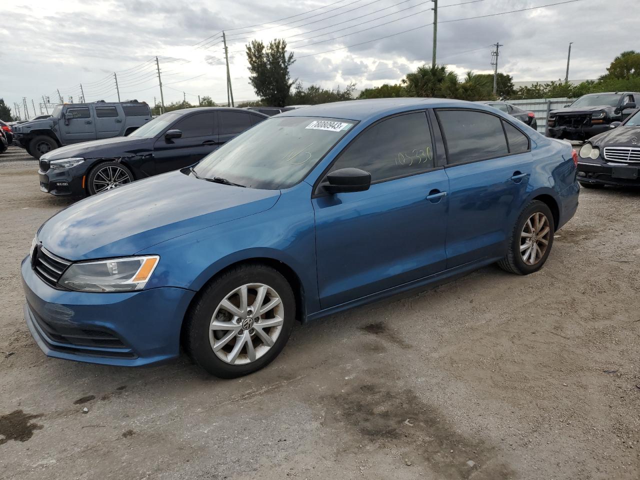 Obraz 1 z 2015 VOLKSWAGEN JETTA SE 2015 z VIN 3VWD17AJ0FM282402
