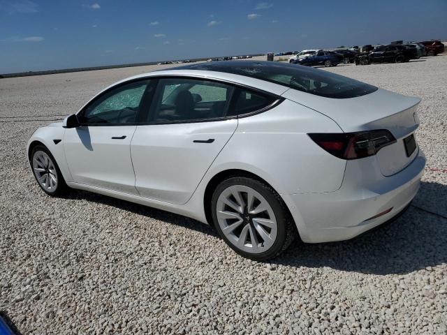 Obraz 2 z 2021 TESLA MODEL 3  2021 z VIN 5YJ3E1EAXMF982701